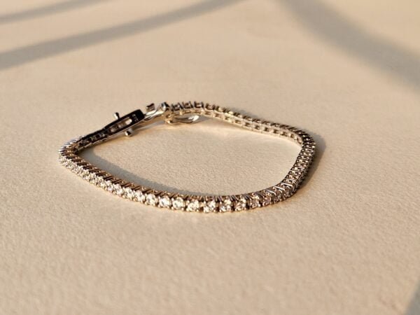 Business Party-wear Diamond Bracelet