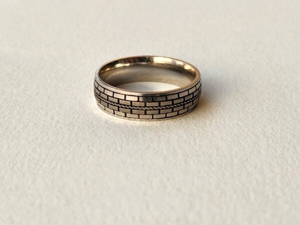 Matrix Men's Ring