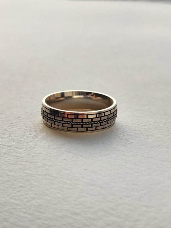 Matrix Men's Ring - Image 3